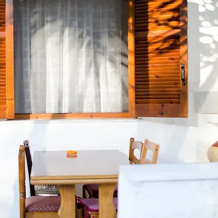 La Mirage Néa Fókaia