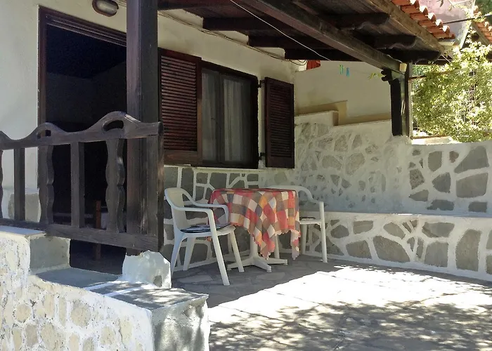 La Mirage Nea Fokea