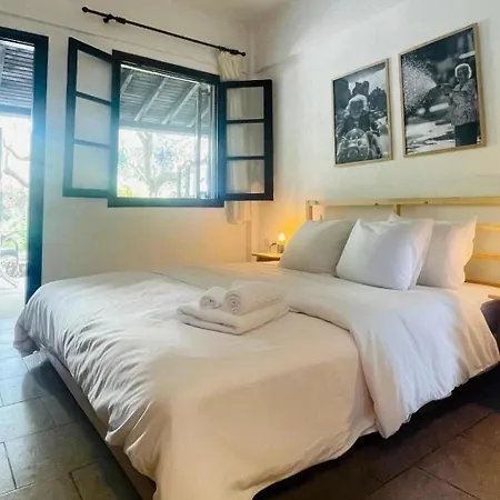 La Mirage Néa Fókaia